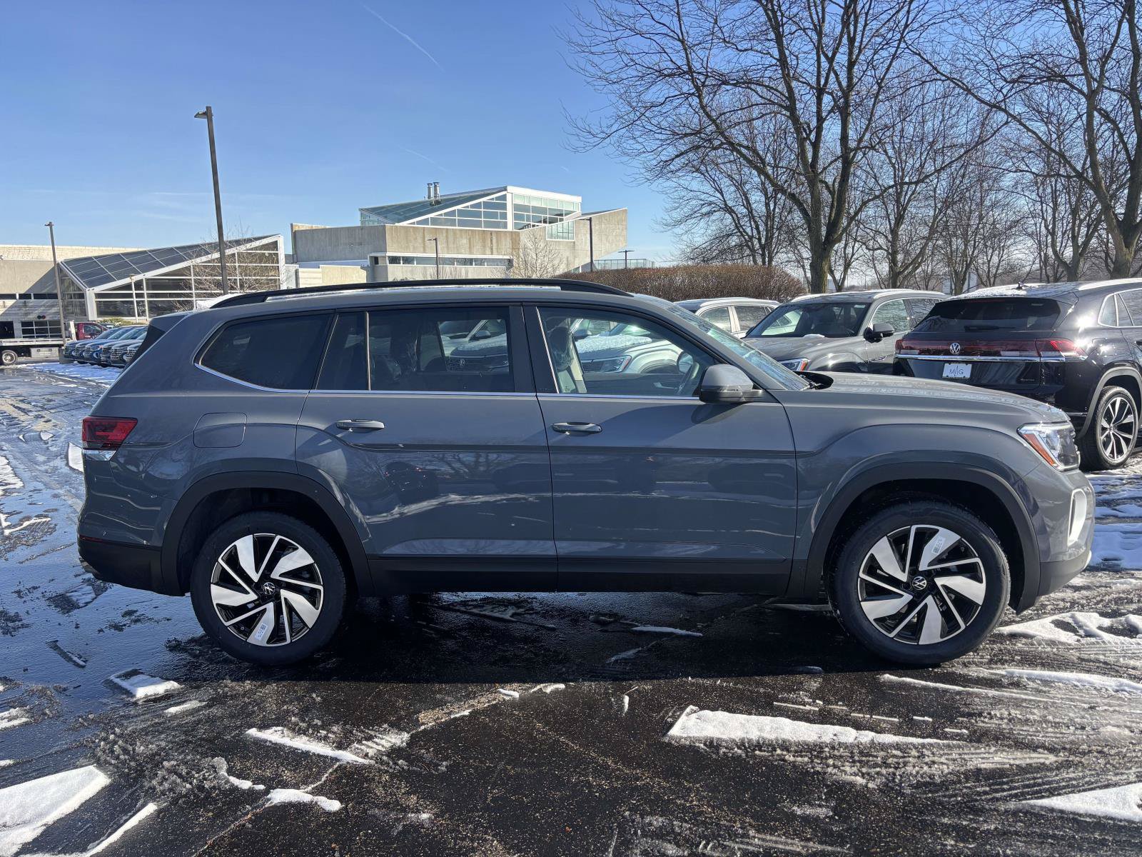 New 2026 Volkswagen Atlas SE AWD/4WD image 8