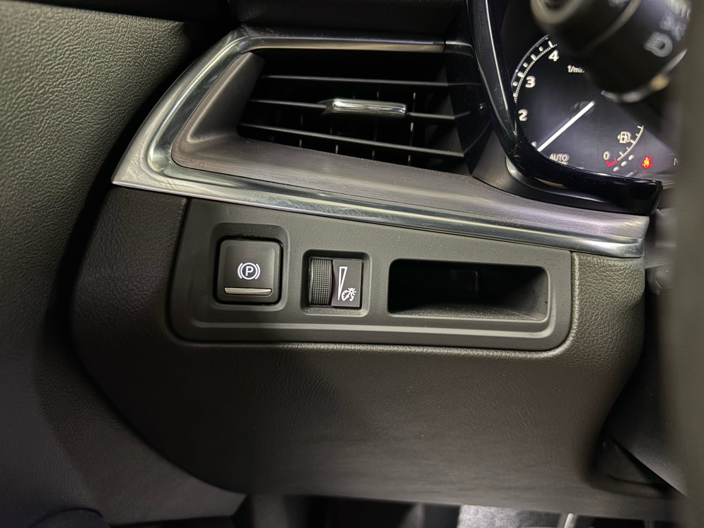 Used 2021 Cadillac XT5 Luxury FWD image 18