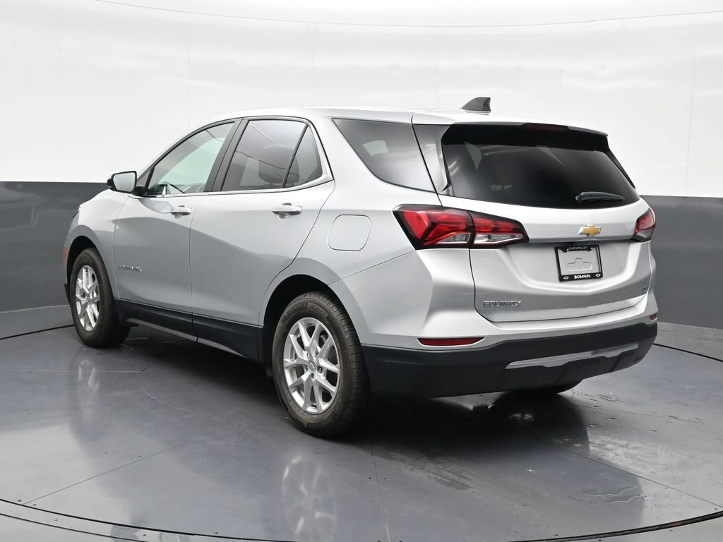 Used 2022 Chevrolet Equinox LT FWD image 3