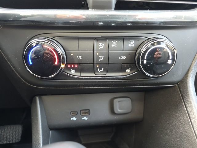 Used 2024 Buick Encore GX Preferred w/ Comfort Package image 23