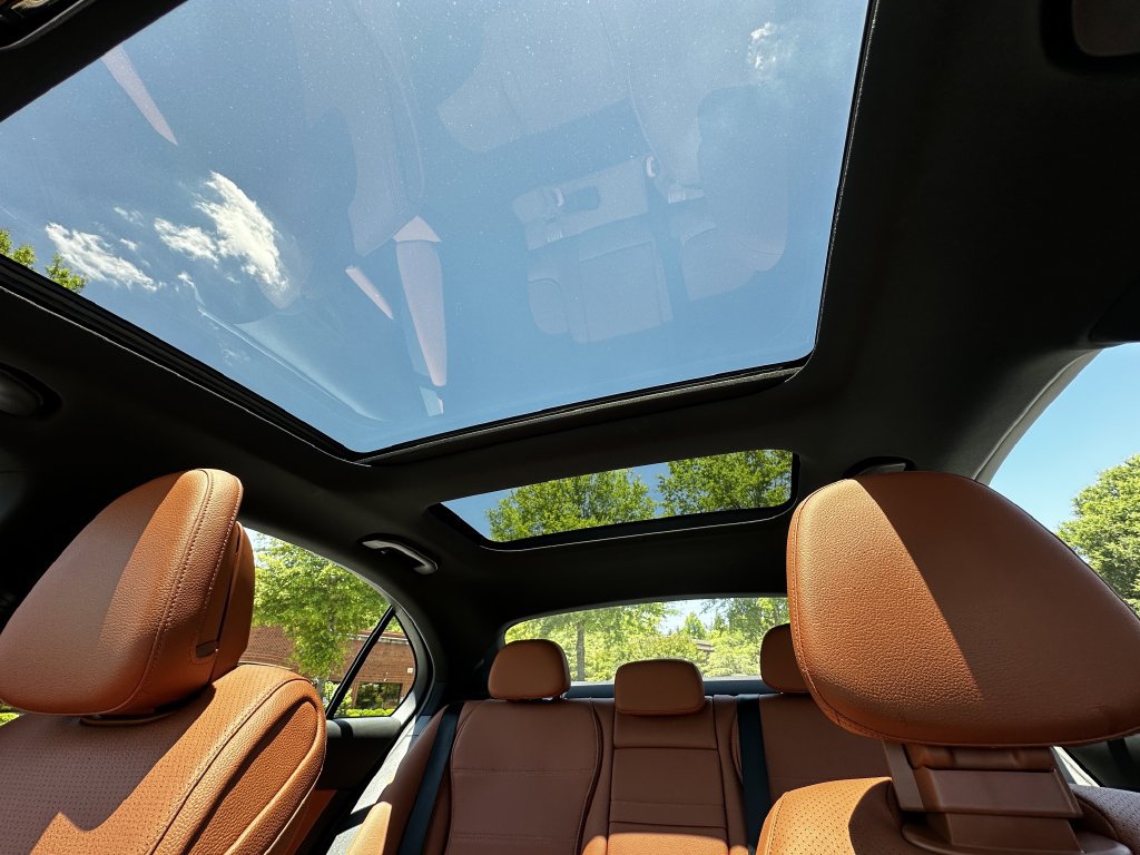 Certified 2025 Mercedes-Benz C 300 Sedan image 34