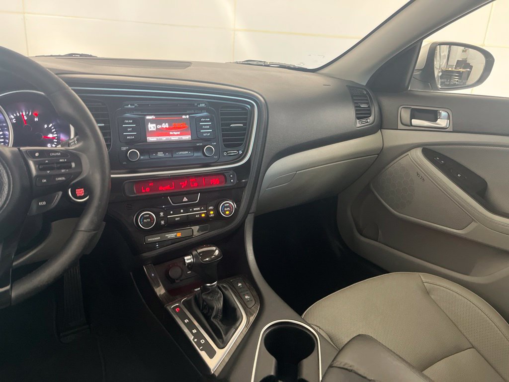 Used 2015 Kia Optima EX w/ EX Premium Package FWD image 32