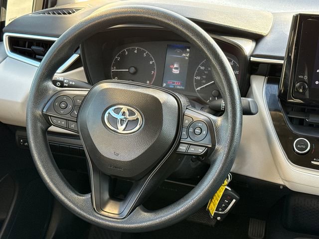 Used 2024 Toyota Corolla LE FWD image 13