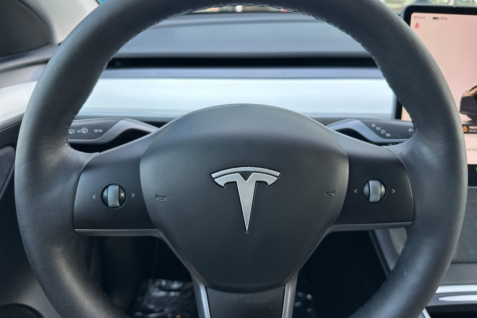 Used 2025 Tesla Model Y Long Range image 30