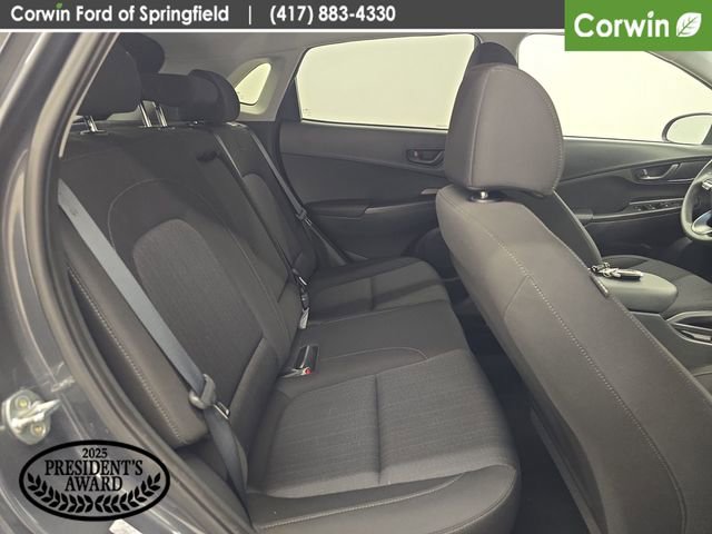 Used 2023 Hyundai Kona SEL FWD image 12