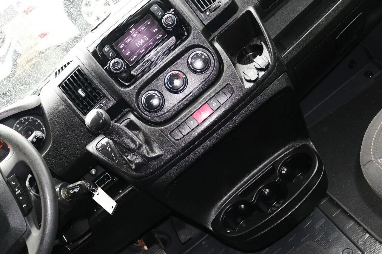 Used 2021 RAM ProMaster 2500 image 23