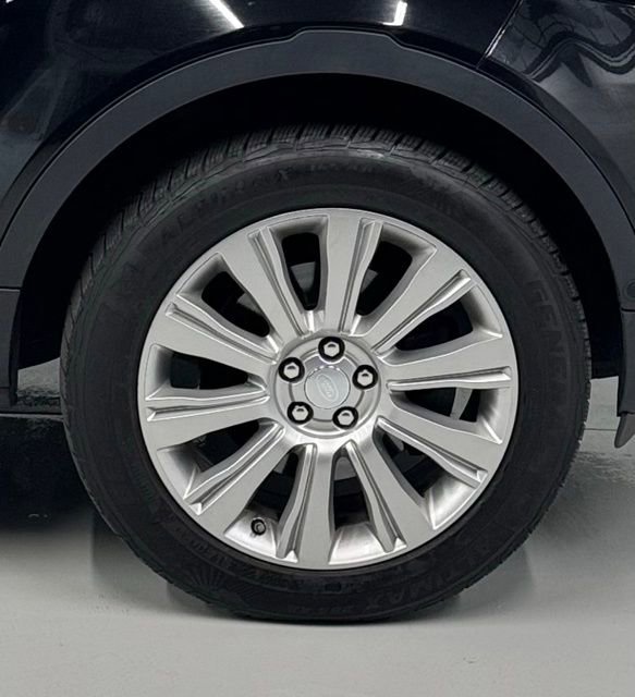 Used 2018 Land Rover Range Rover Evoque HSE image 25