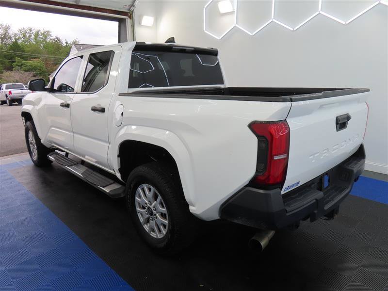 Used 2024 Toyota Tacoma SR RWD image 8