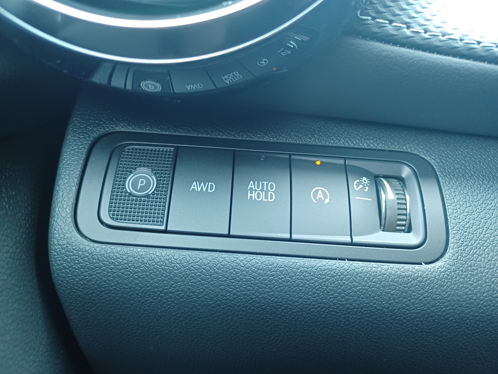 New 2027 Chevrolet Equinox LT w/ Convenience Package II AWD/4WD image 16