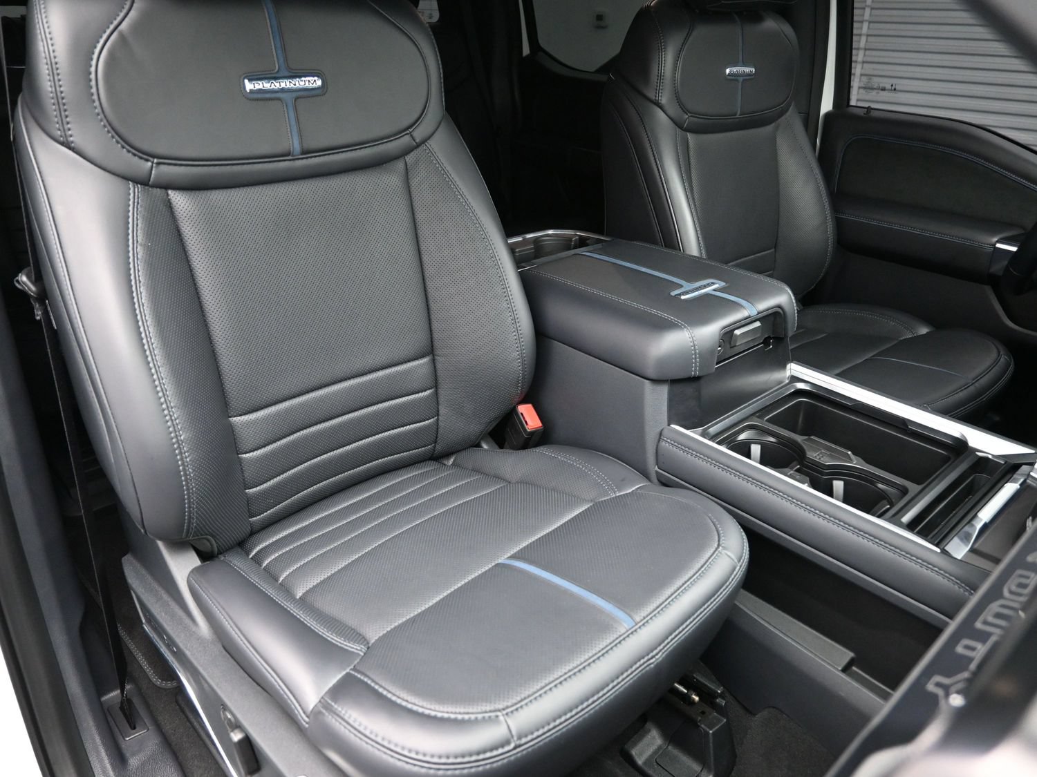 Used 2026 Ford F250 Platinum AWD/4WD image 45