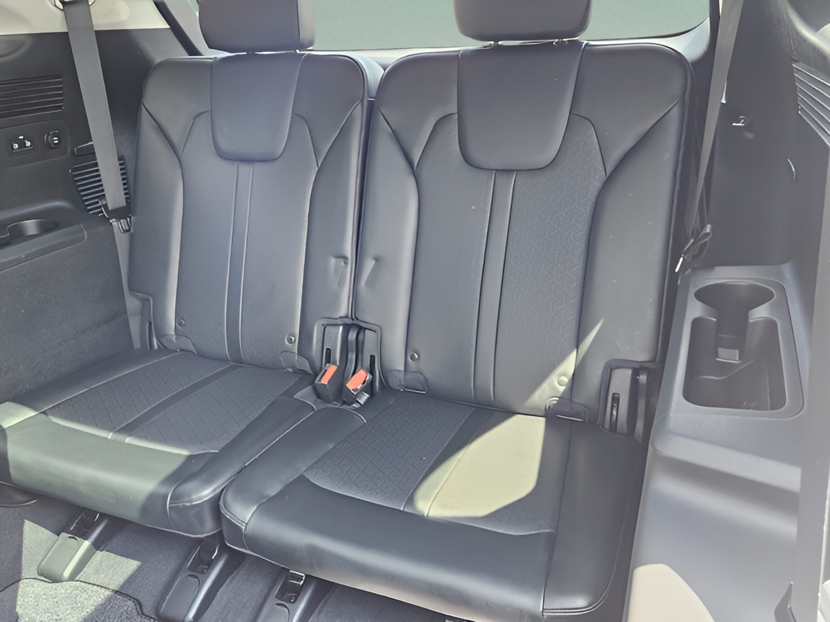 Used 2021 Kia Sorento SX FWD image 9