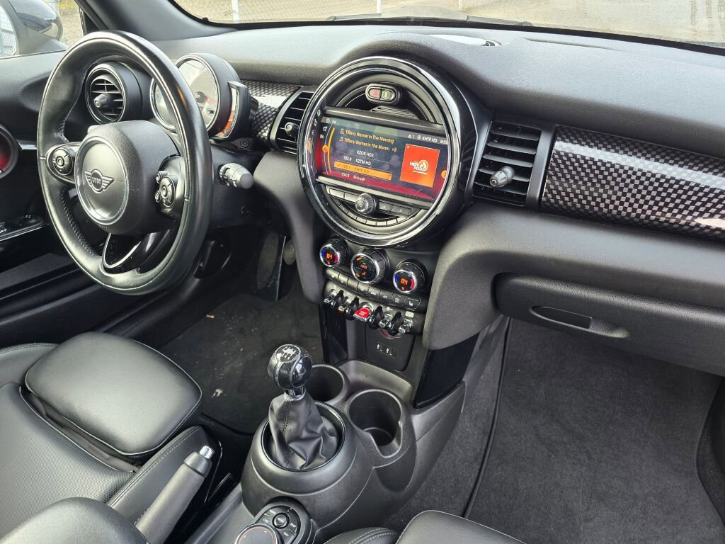 Used 2019 MINI Cooper S w/ Storage Package image 11