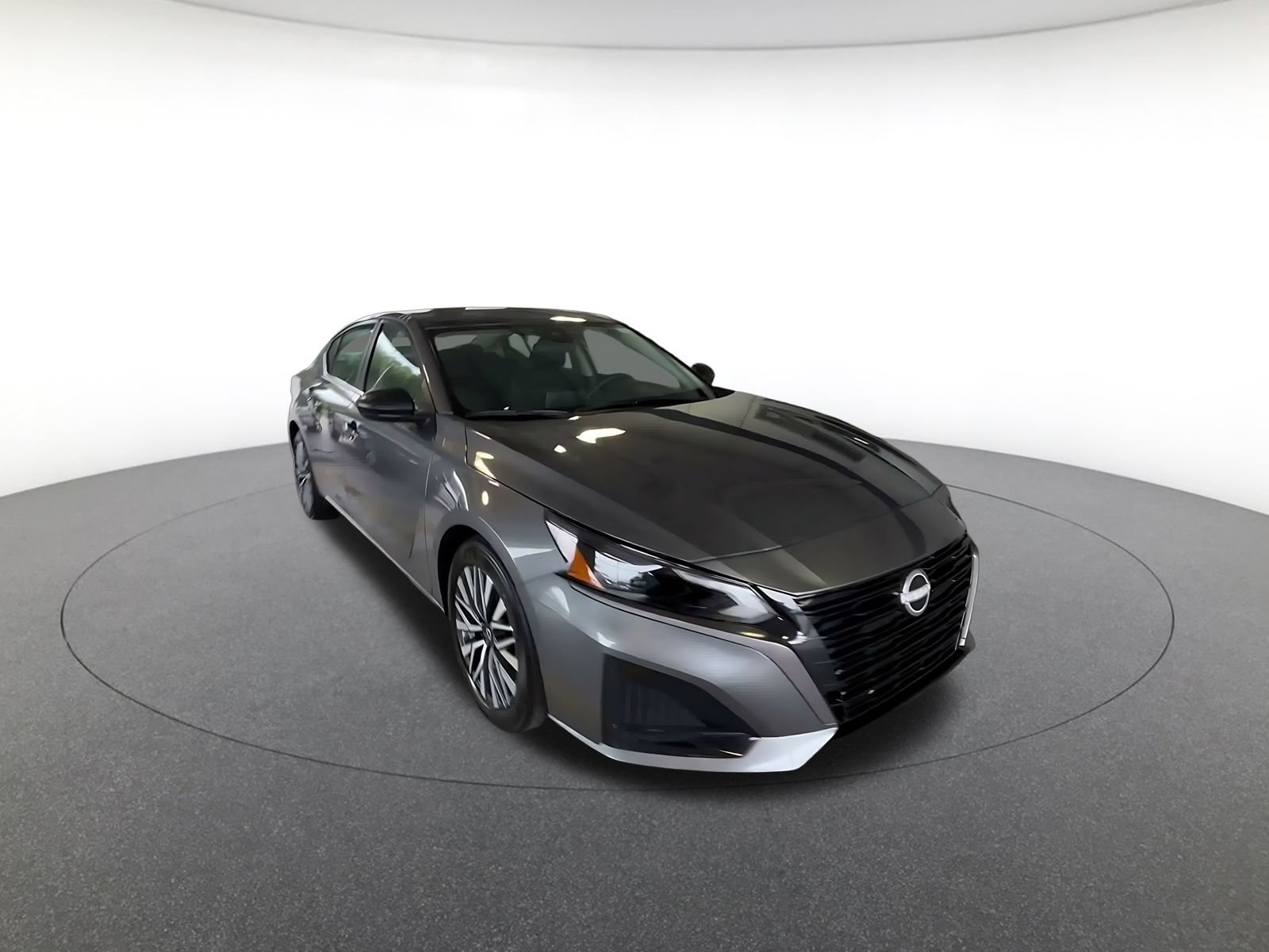 Used 2026 Nissan Altima 2.5 SV FWD image 3
