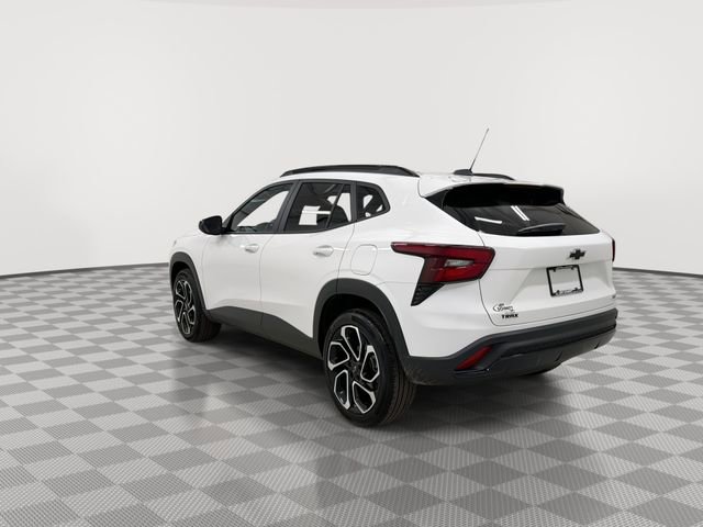 Certified 2024 Chevrolet Trax RS w/ Sunroof Package image 8