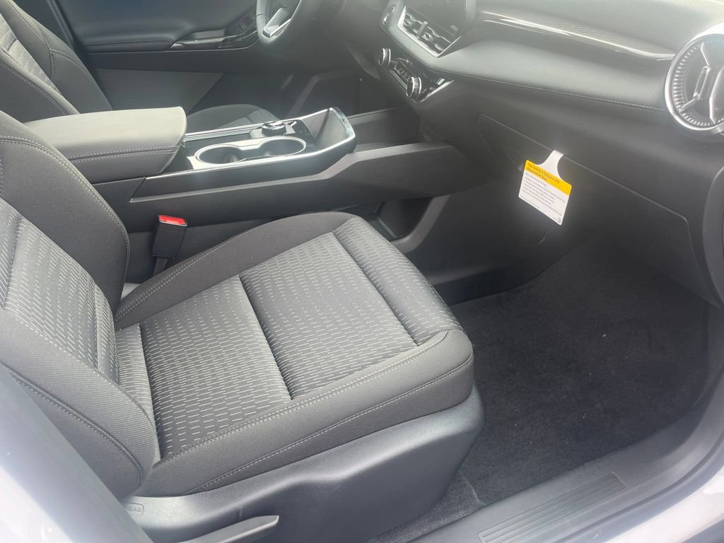 New 2027 Chevrolet Equinox LT FWD image 29