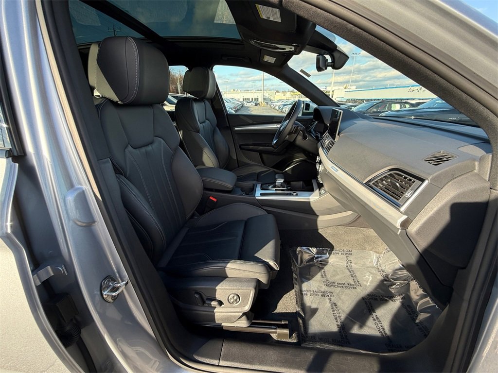 Used 2025 Audi Q5 2.0T Premium image 28