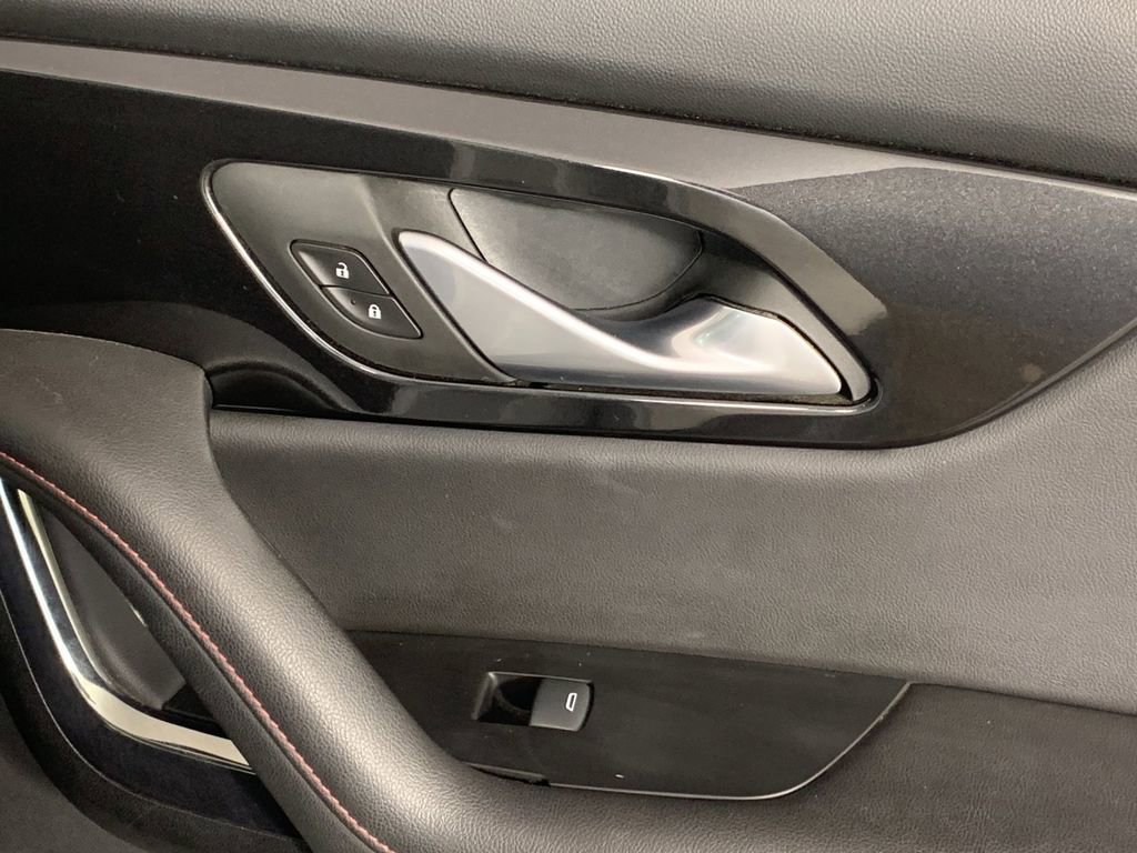 Used 2022 Chevrolet Blazer RS w/ Enhanced Convenience Package AWD/4WD image 41