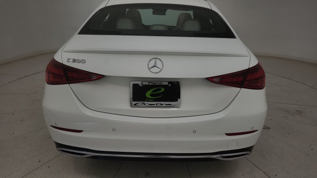 Used 2025 Mercedes-Benz C 300 Sedan image 28