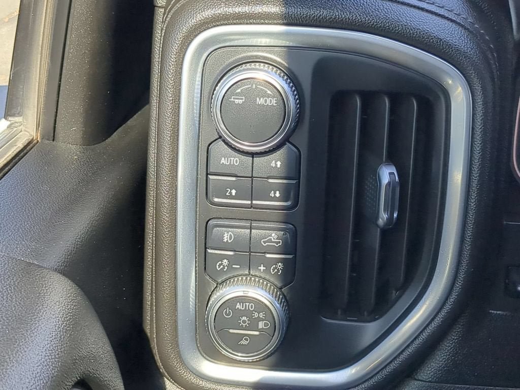 Used 2020 GMC Sierra 2500 Denali w/ Denali Ultimate Package AWD/4WD image 21