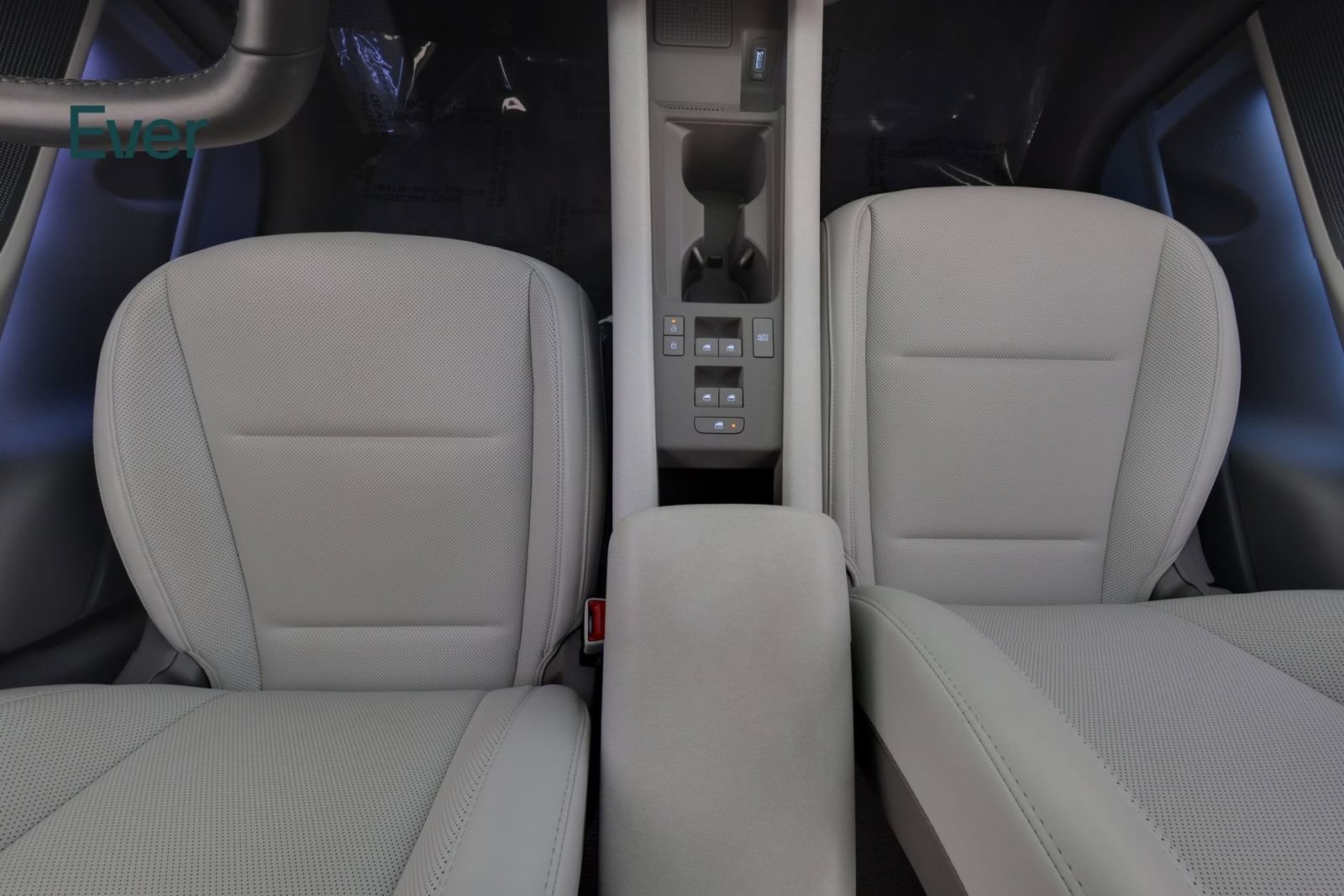 Used 2025 Hyundai Ioniq 6 SEL RWD image 27