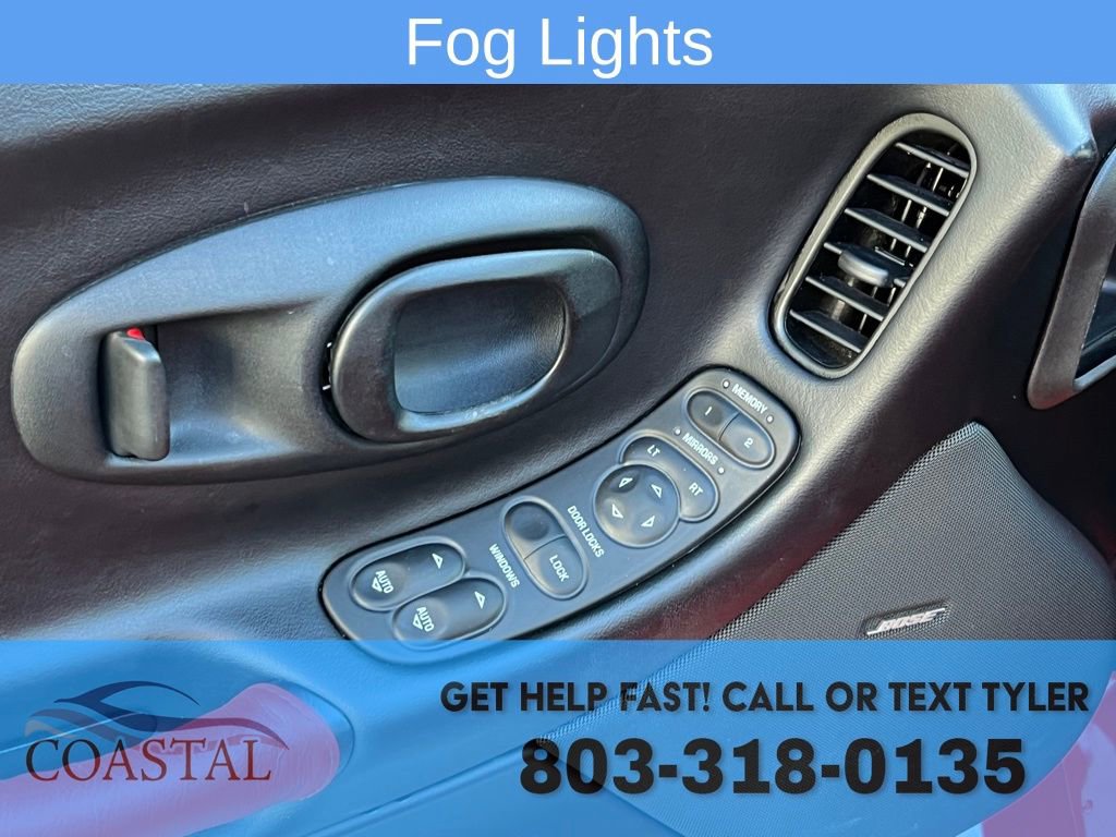 Used 2004 Chevrolet Corvette Coupe w/ Preferred Equipment Group image 7