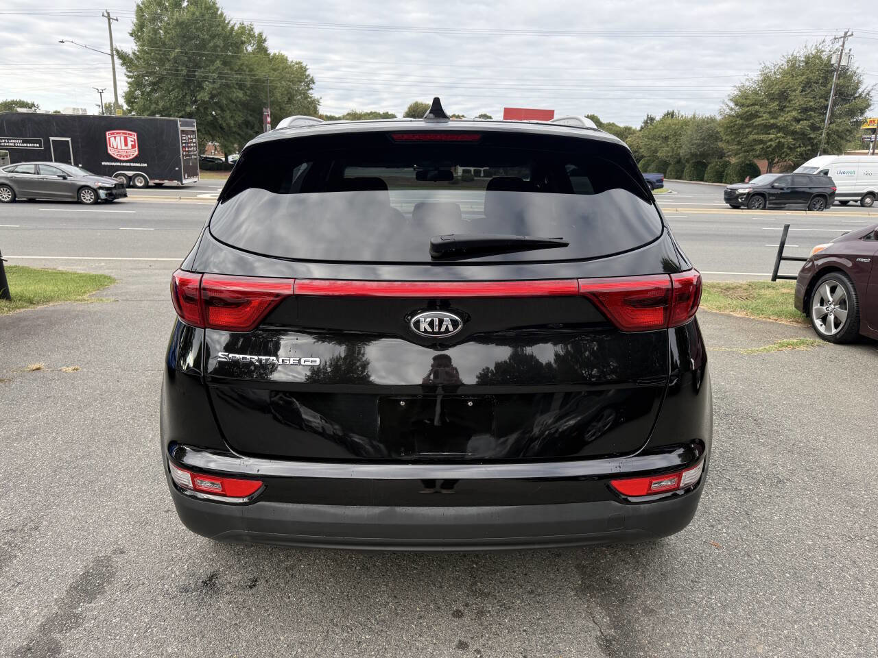 Used 2019 Kia Sportage LX w/ LX Popular Package image 6
