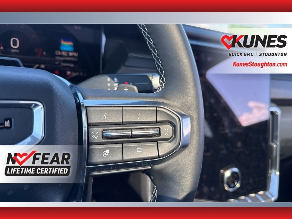 Used 2025 GMC Acadia Denali w/ Super Cruise Package AWD/4WD image 32