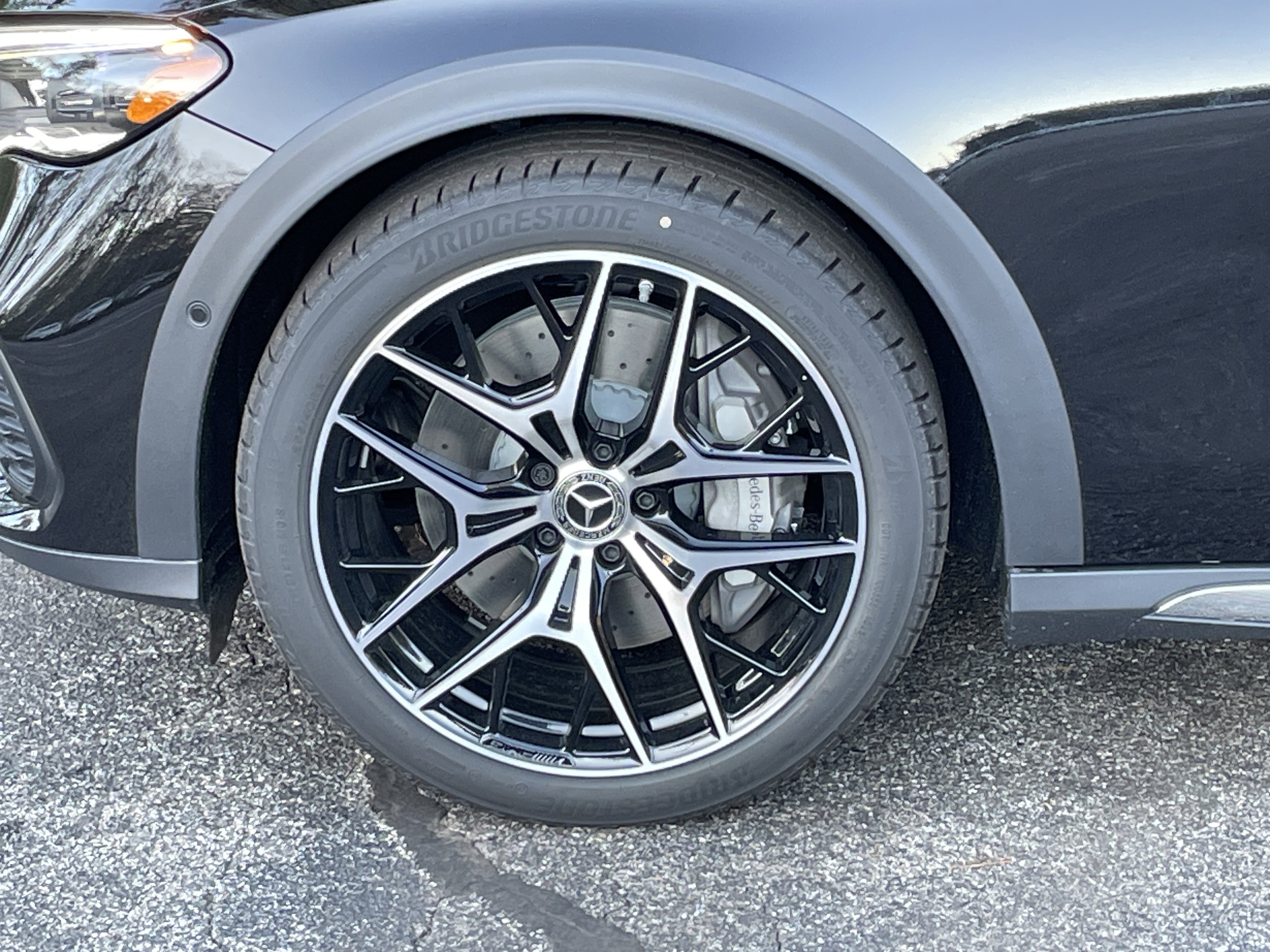 New 2026 Mercedes-Benz E 450 4MATIC All-Terrain Wagon image 16