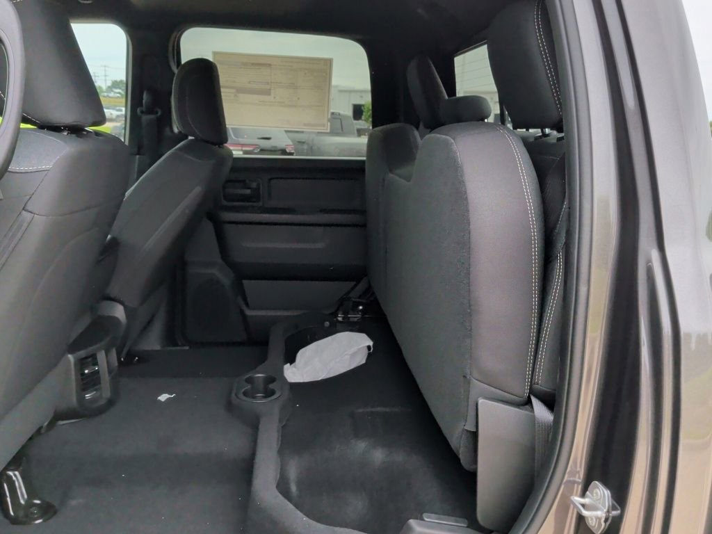New 2026 RAM 2500 Tradesman AWD/4WD image 37