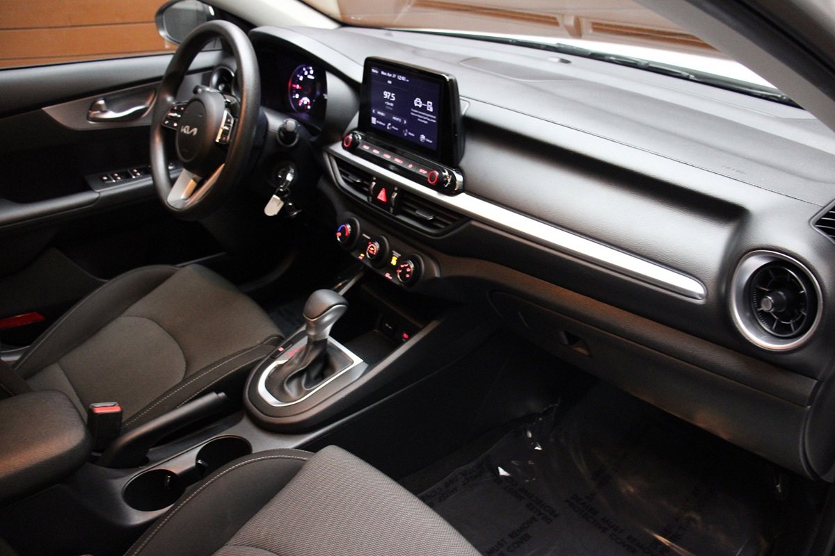 Used 2023 Kia Forte LX FWD image 22