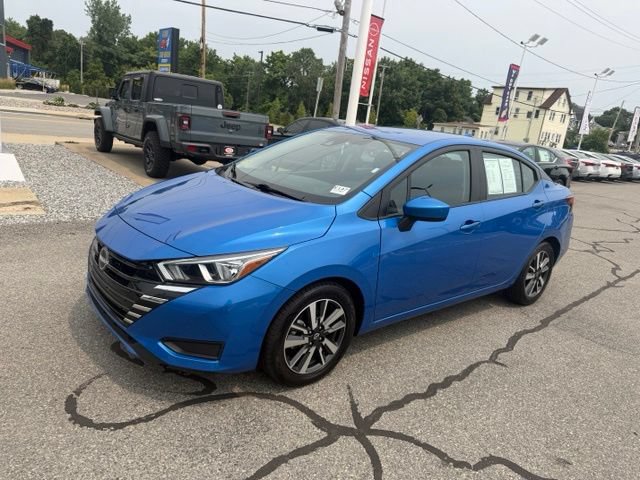 Used 2024 Nissan Versa SV FWD image 1