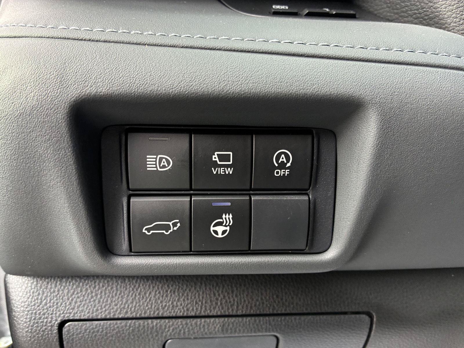 Used 2026 Toyota Highlander Limited AWD/4WD image 27