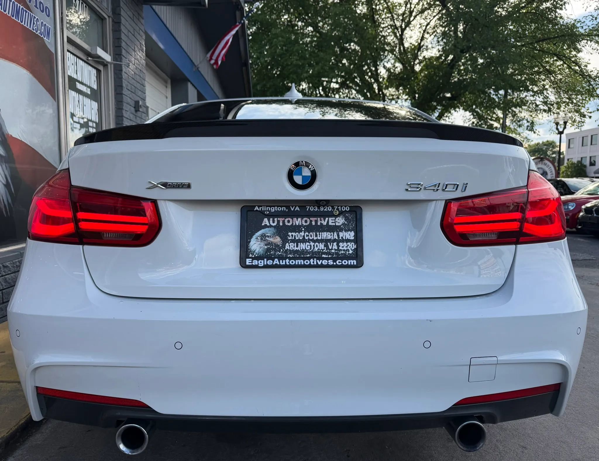 Used 2018 BMW 340i xDrive Sedan w/ Premium Package AWD/4WD image 4