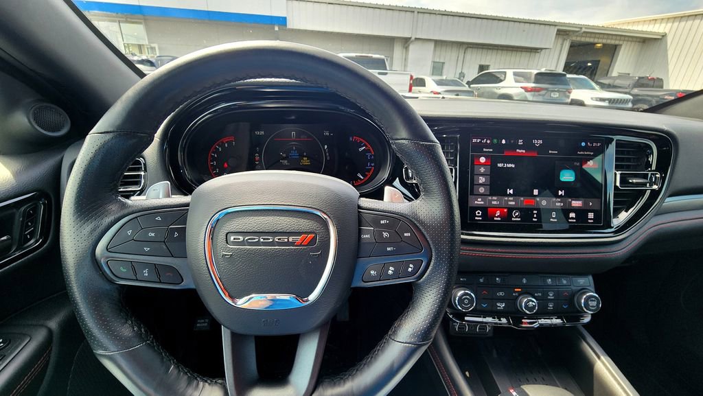 Used 2025 Dodge Durango R/T image 30