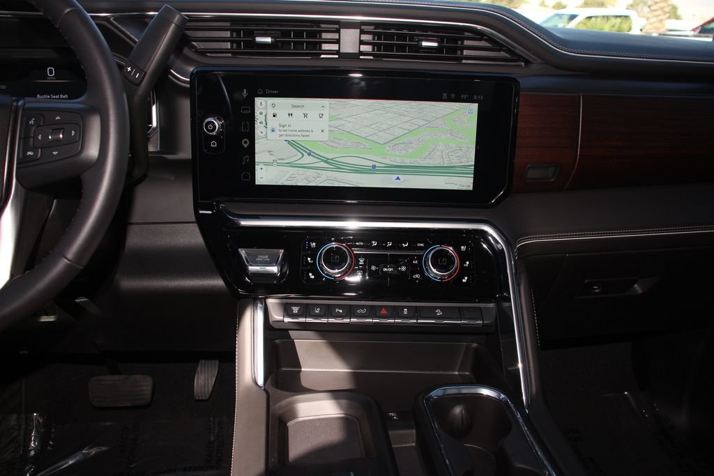 Used 2024 GMC Sierra 2500 Denali Ultimate w/ Max Trailering Package AWD/4WD image 18