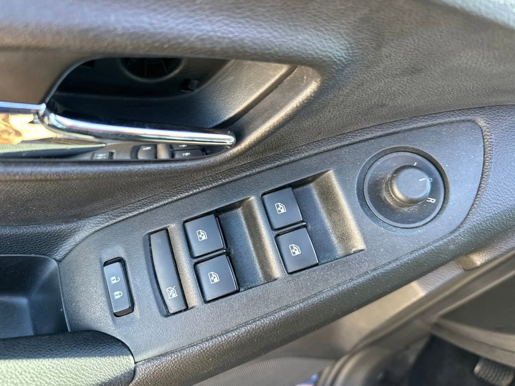 Used 2019 Chevrolet Trax LS FWD image 13