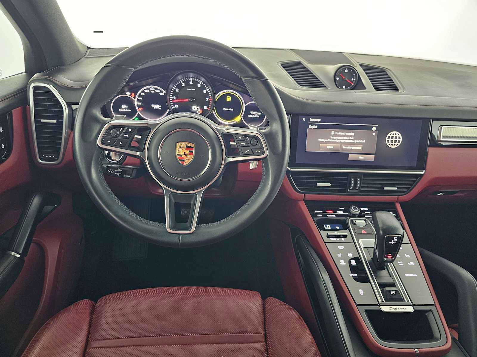 Used 2022 Porsche Cayenne Platinum Edition image 18