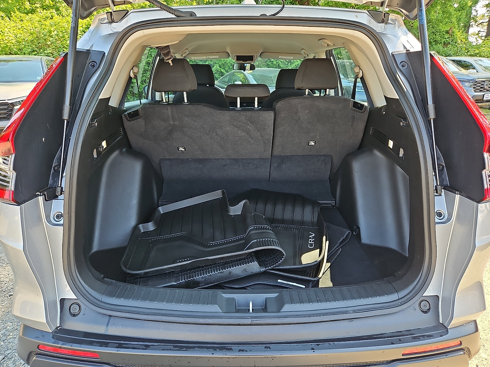 Used 2023 Honda CR-V LX image 28