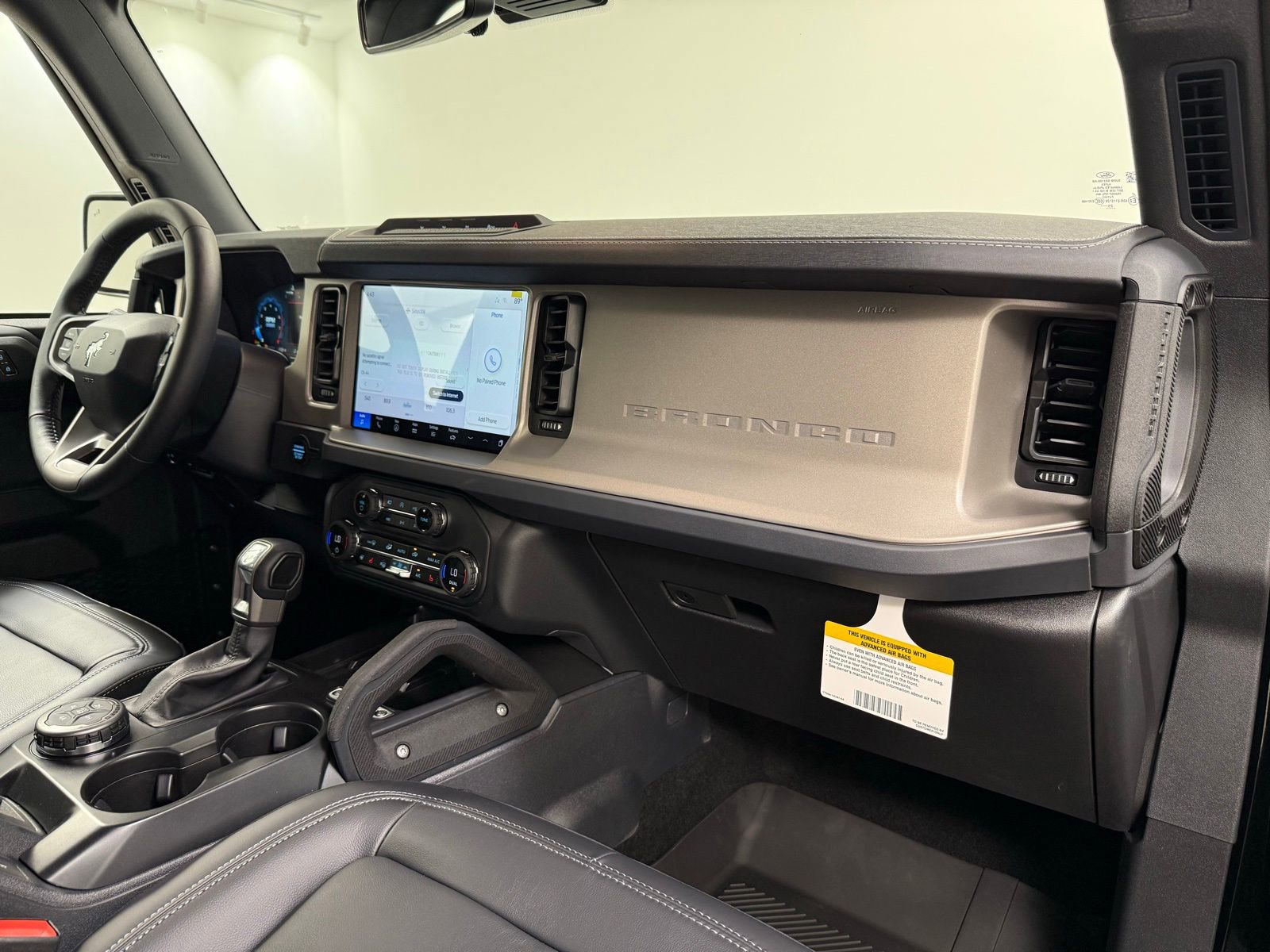 New 2025 Ford Bronco Outer Banks w/ Sasquatch Package image 29