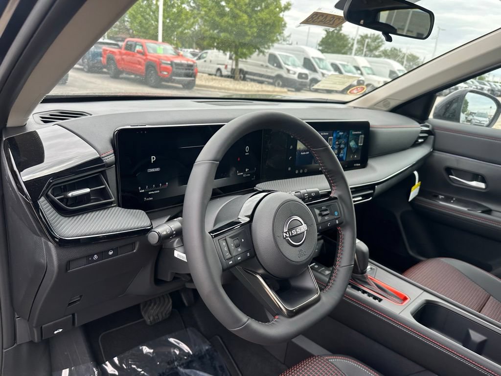 New 2026 Nissan Kicks SR w/ SR Premium Package AWD/4WD image 15
