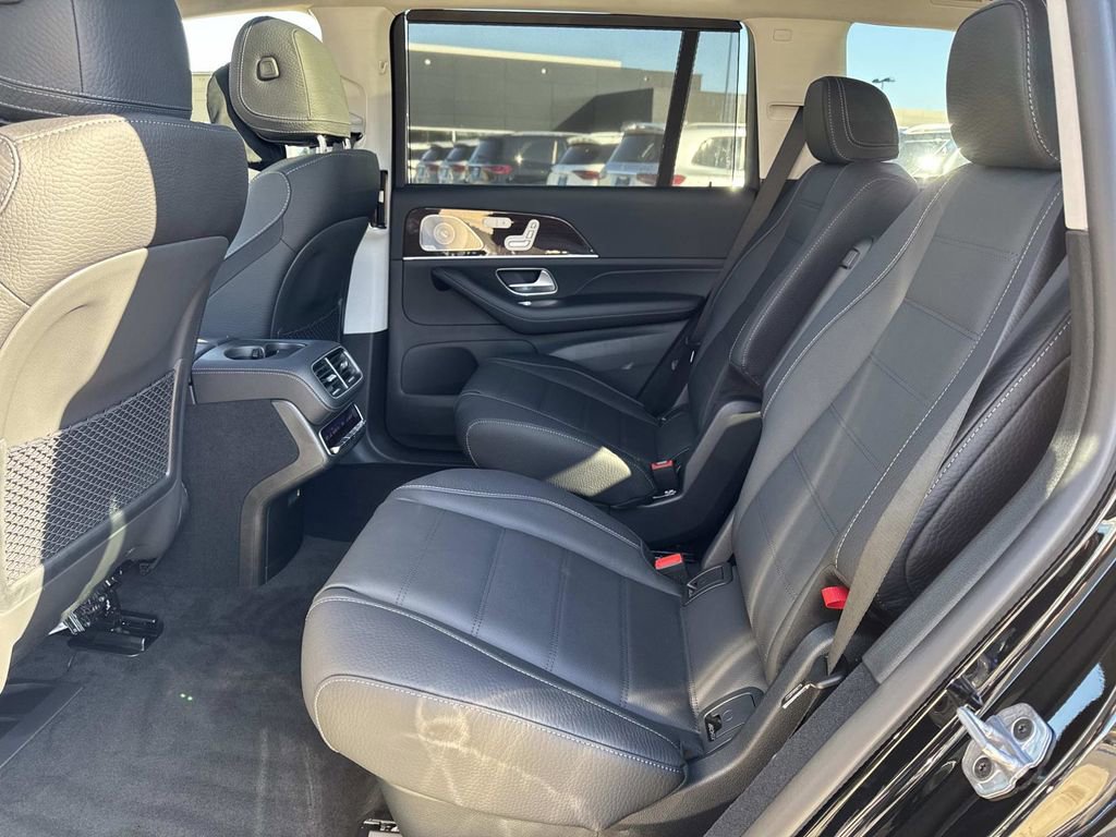New 2026 Mercedes-Benz GLS 450 4MATIC image 13