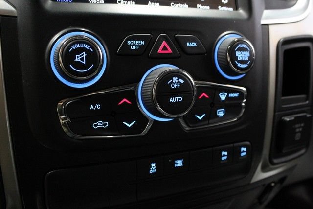 Used 2019 RAM 1500 Big Horn AWD/4WD image 27