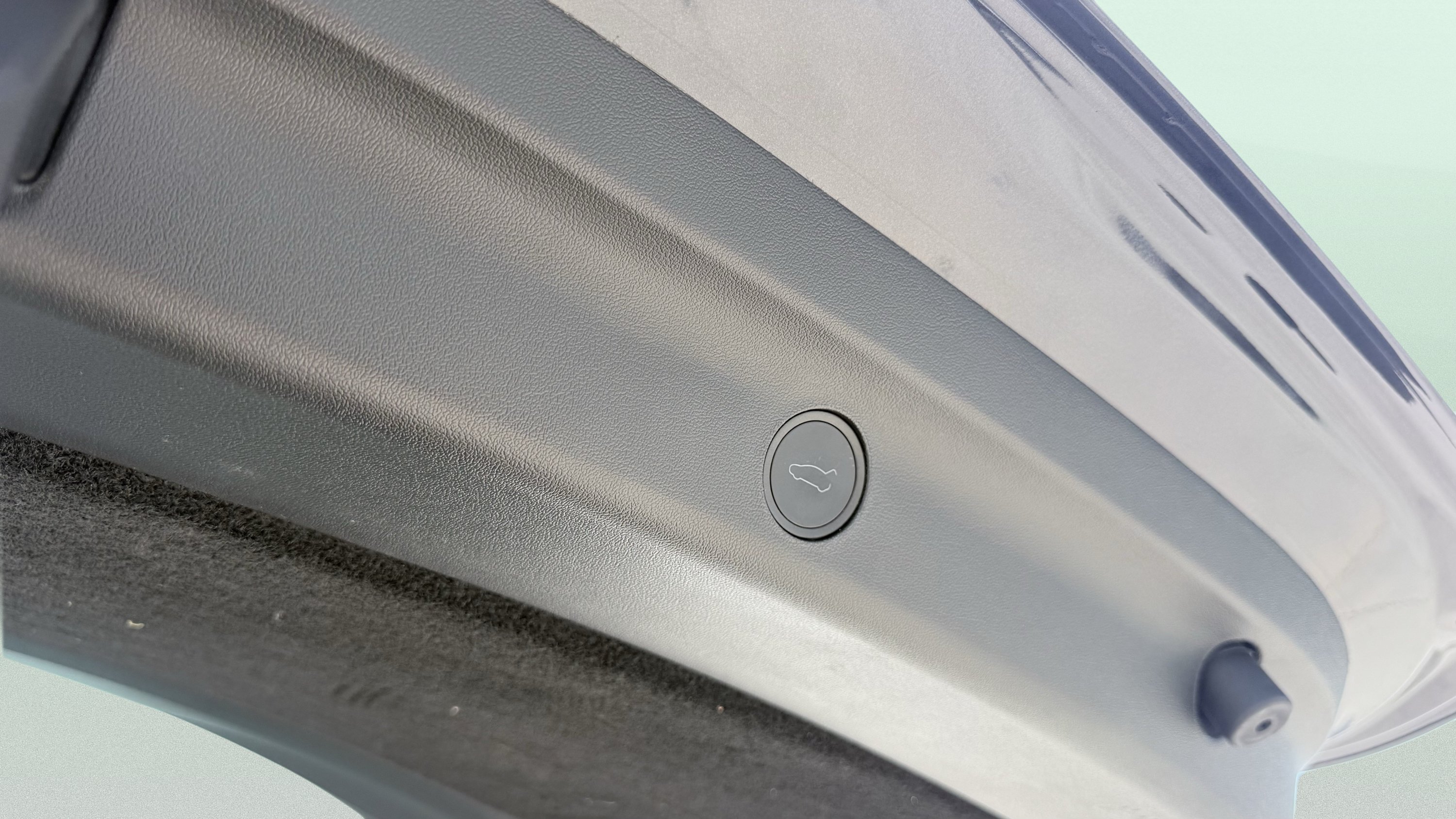 Used 2024 Tesla Model Y Long Range RWD image 16