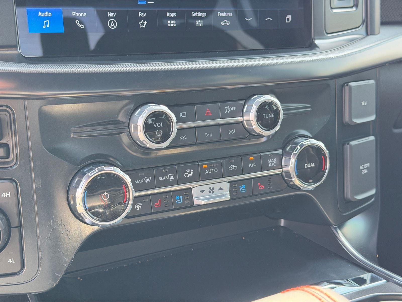 Used 2025 Ford F150 Raptor image 22