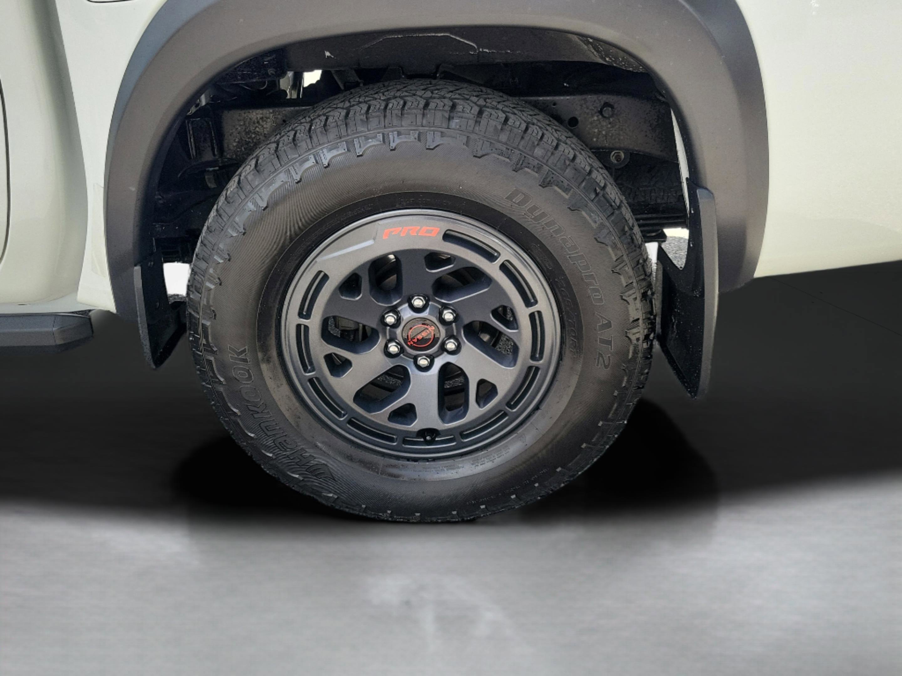 Used 2023 Nissan Frontier Pro-X w/ Tow Package RWD image 31