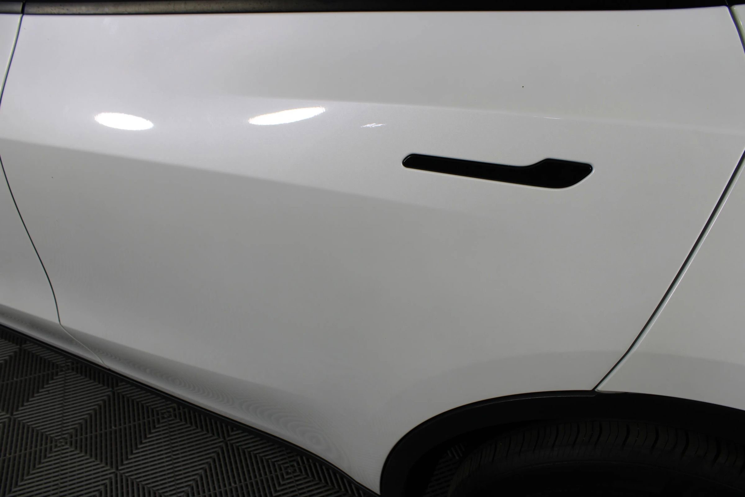 Used 2020 Tesla Model Y Long Range image 27