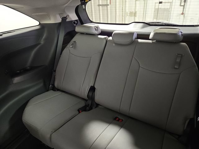 New 2026 Toyota Sienna XLE FWD image 16