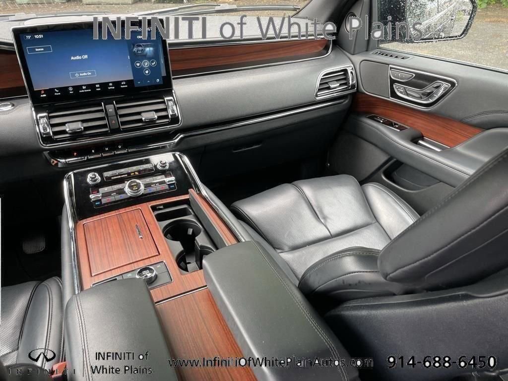 Used 2023 Lincoln Navigator L Reserve AWD/4WD image 11