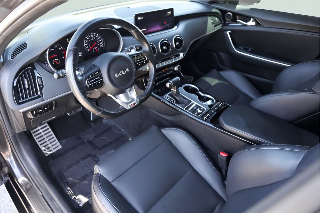 Used 2022 Kia Stinger GT-Line RWD image 13
