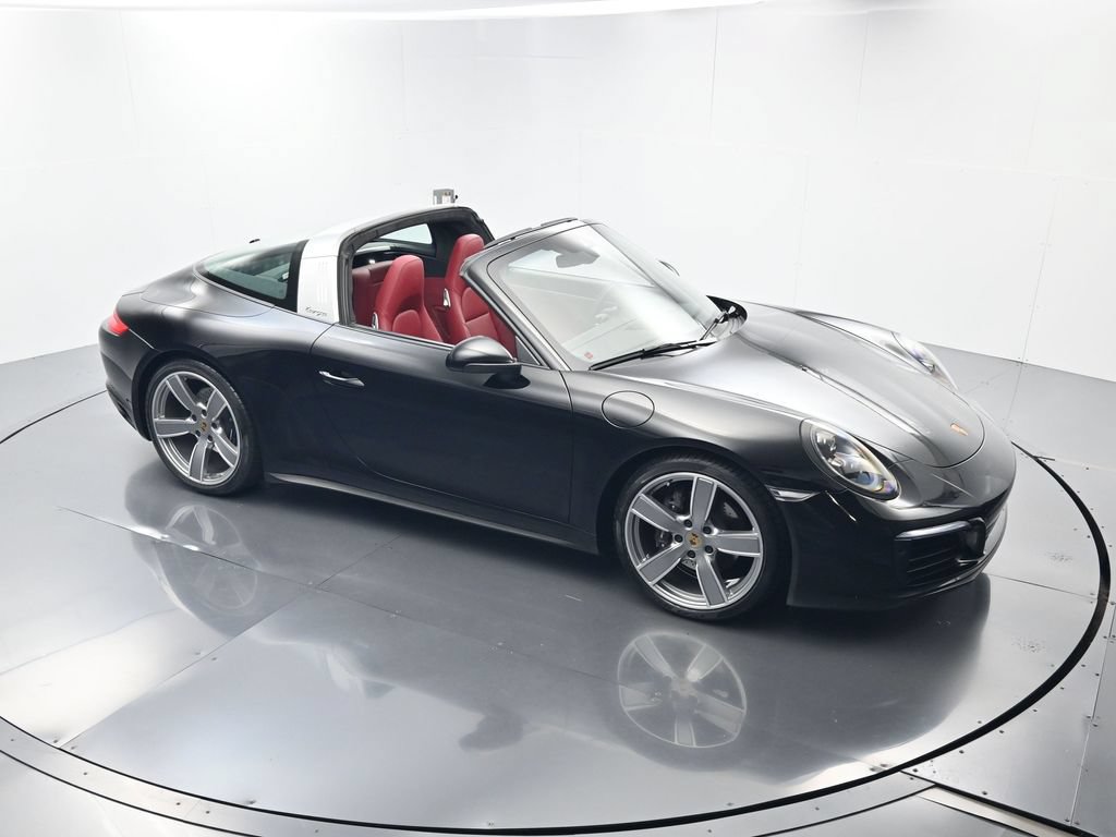 Certified 2019 Porsche 911 Targa 4 AWD/4WD image 52